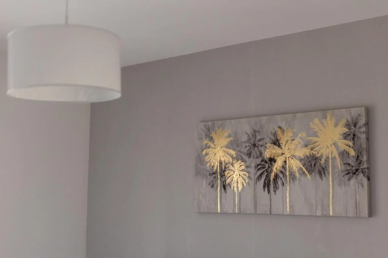 Apartman Sisters - Free Parking Trogir Apartment