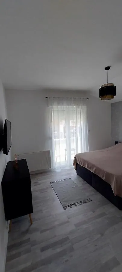 Apartman Sisters - Free Parking Traù Appartamento
