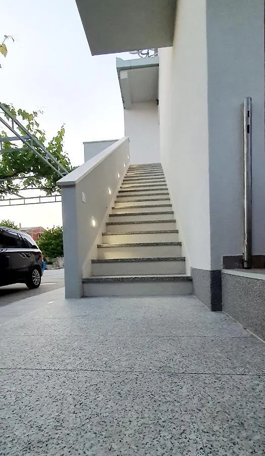 Apartman Sisters - Free Parking Trogir Croatia