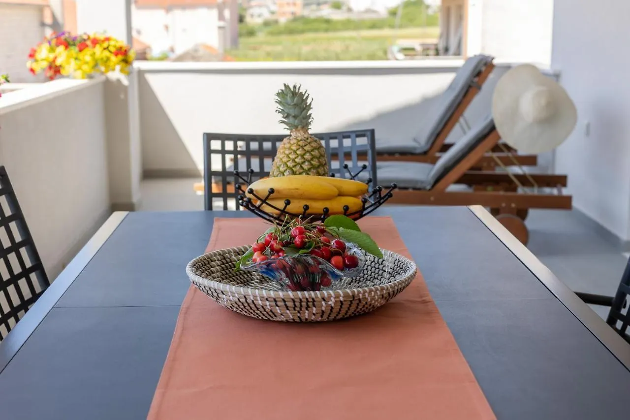 Apartment Apartman Sisters - Free Parking Trogir Croatia