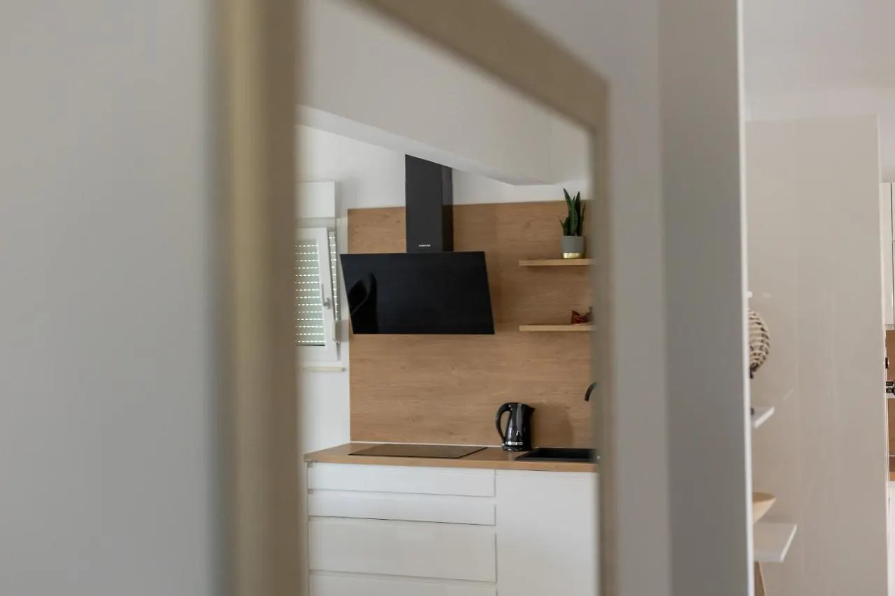 Apartment Apartman Sisters - Free Parking Trogir Croatia