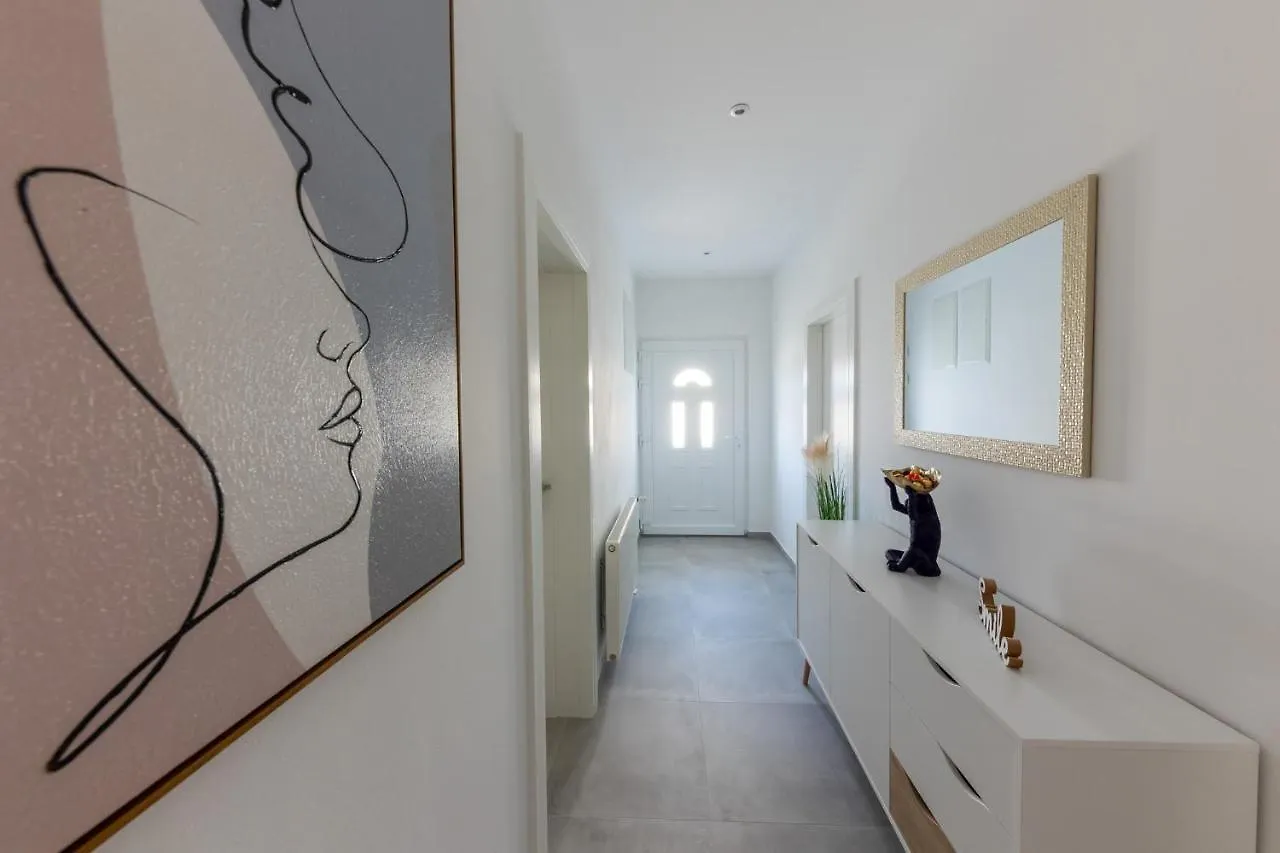 Apartment Apartman Sisters - Free Parking Trogir