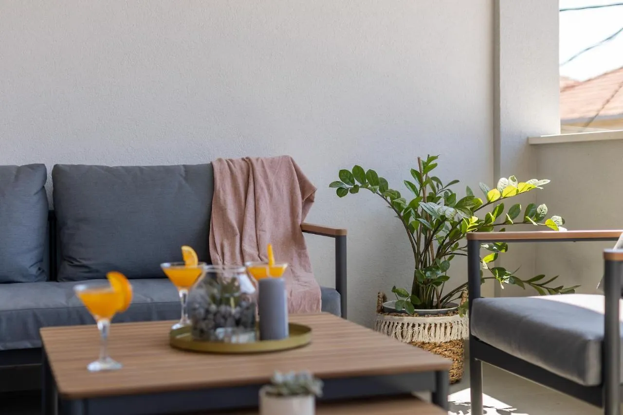Apartment Apartman Sisters - Free Parking Trogir