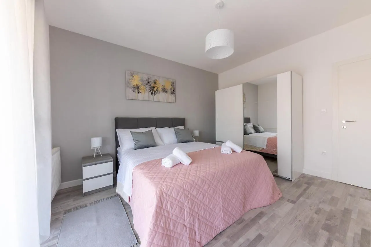 Apartman Sisters - Free Parking Trogir 0*,
