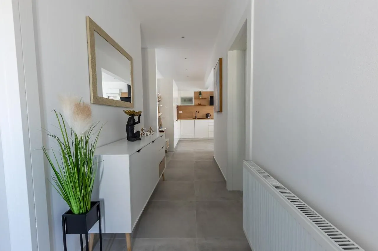Apartman Sisters - Free Parking Trogir Croatia