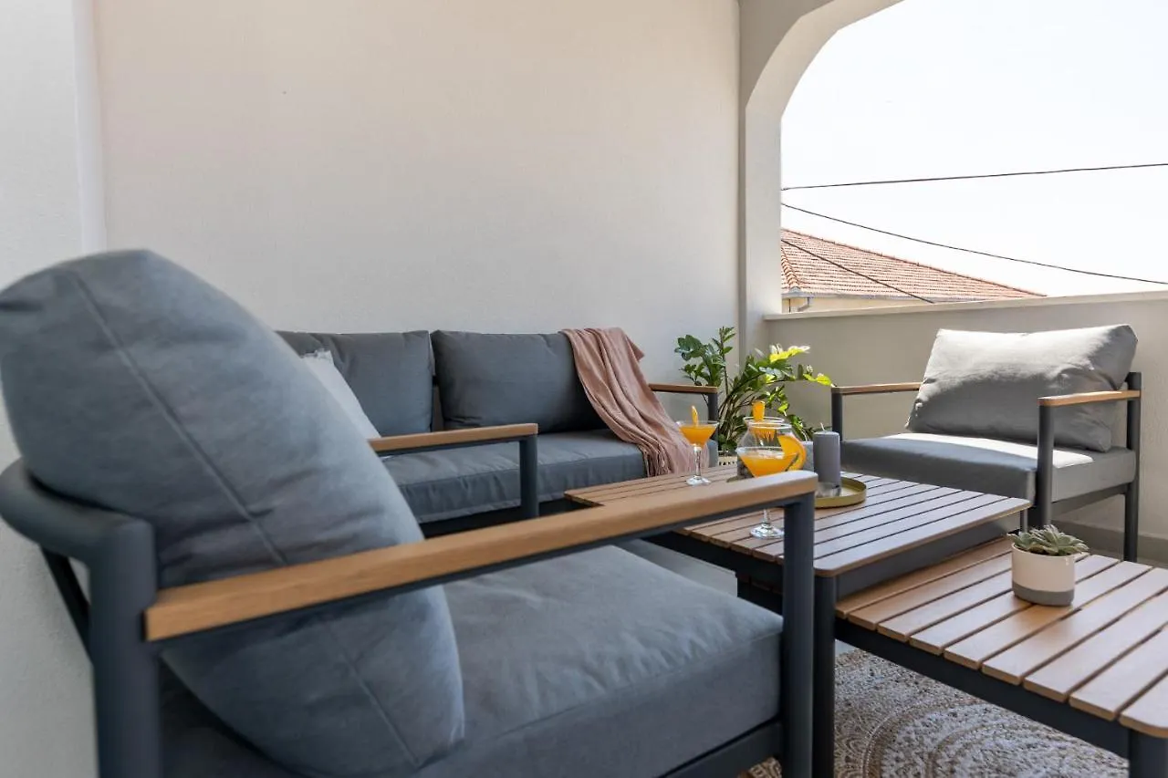 Apartman Sisters - Free Parking Trogir Croatia